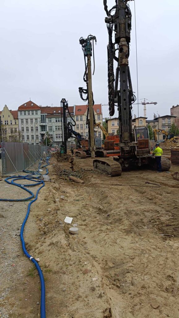 Wciskanie statyczne grodzic - Bydgoszcz
