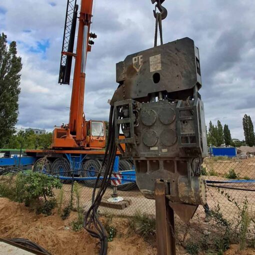 Kształtowniki ścianki berlińskiej - demontaż w Poznaniu