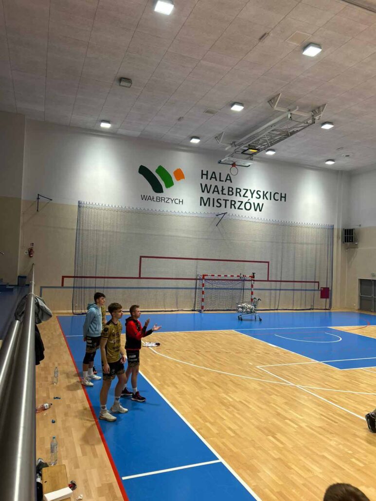 Tygrysy Strzelin zmierzyły się z bardzo wymagającym rywalem