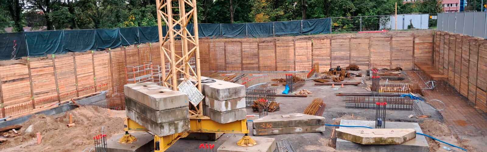 Zabezpieczenie wykopu ścianką berlińską w Poznaniu