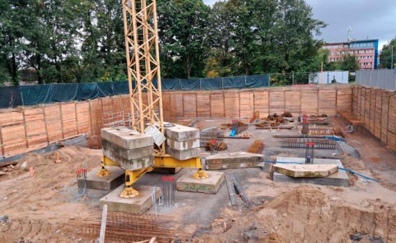 Zabezpieczenie wykopu ścianką berlińską w Poznaniu