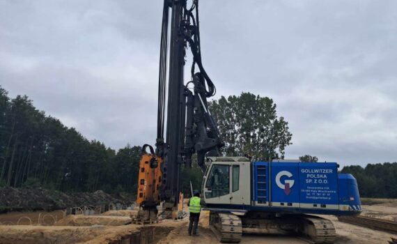 Zabezpieczenie wykopu ściankami szczelnymi