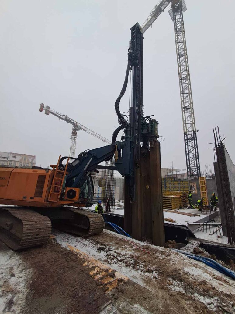 Demontaż grodzic w Bydgoszczy